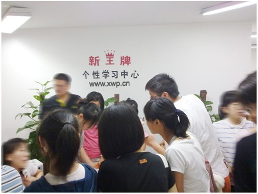 上海新高一新生报补习班，家长老师各执一词
